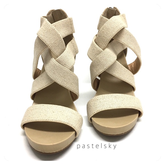 BCBGeneration strappy wedges - Picture 3 of 6